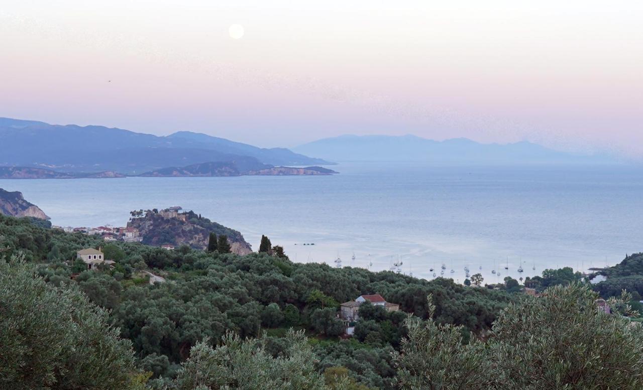 Moonlight Suites Parga Exterior foto