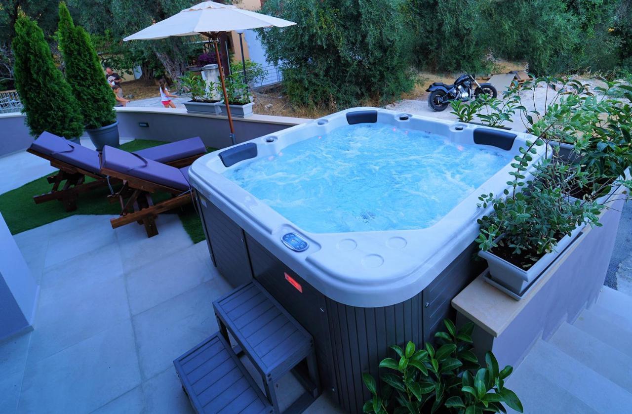Moonlight Suites Parga Exterior foto