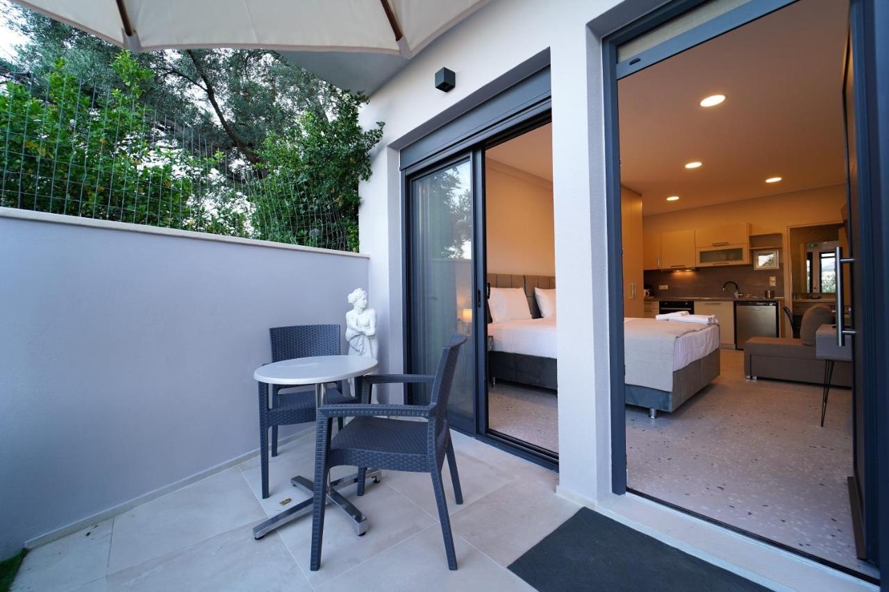 Moonlight Suites Parga Exterior foto